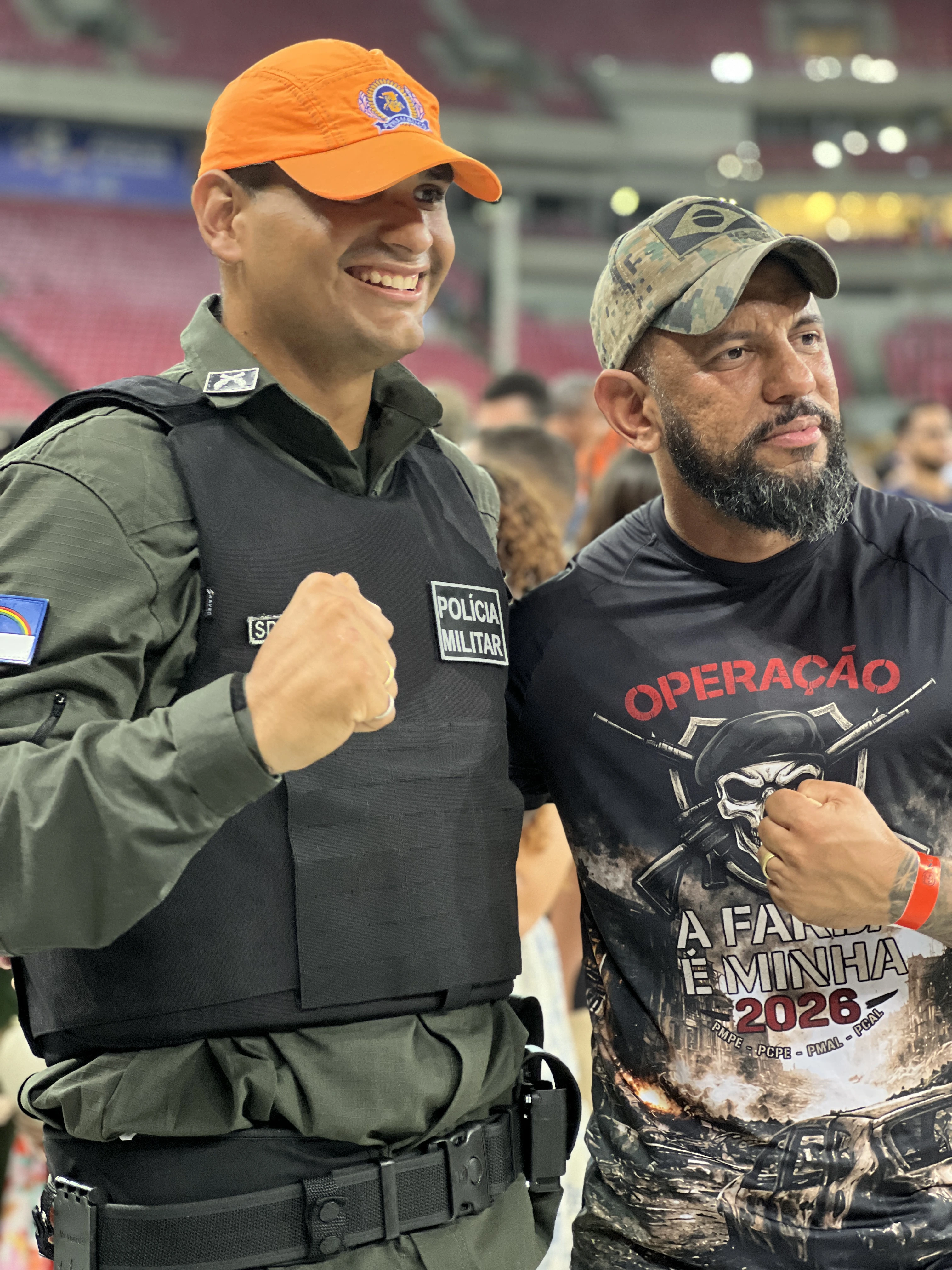 Aluno com o Prof. Everton Mota